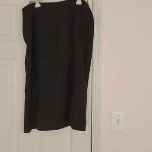 Classy mid length skirt
